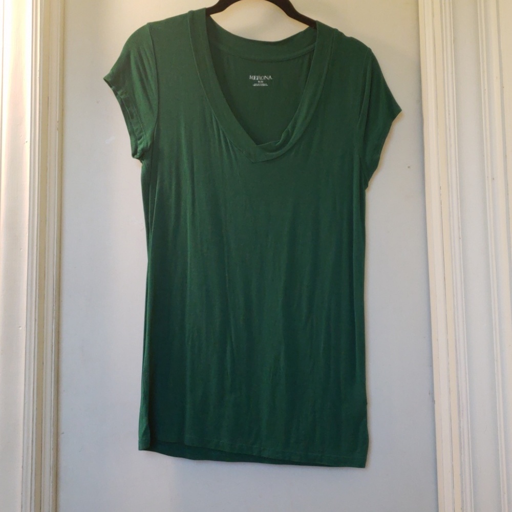 Forest green merona tshirt with vneck. Soft!!